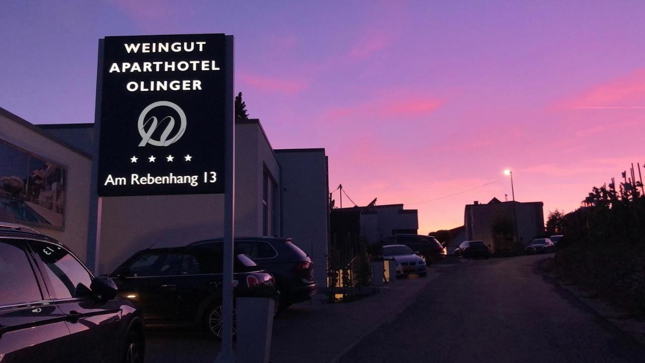 Weingut-Aparthotel Olinger メーリング エクステリア 写真
